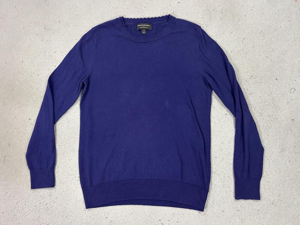 Banana Republic Sweater Womens Small Purple Premium Luxe Luxury Coquette Soft